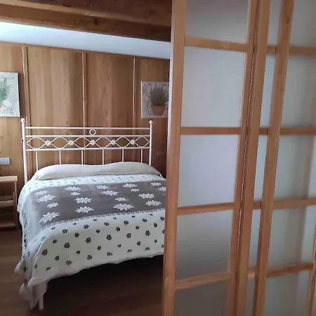 Croix Blanche アパート